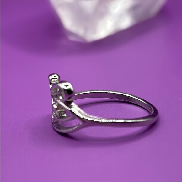 Exclusively Fancy Silver Eye of Horus Ring Size 7 - Picture 3 of 8